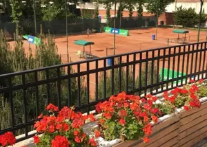 قیمت زمین تنیس استقلال: 1332 میلیارد تومان!