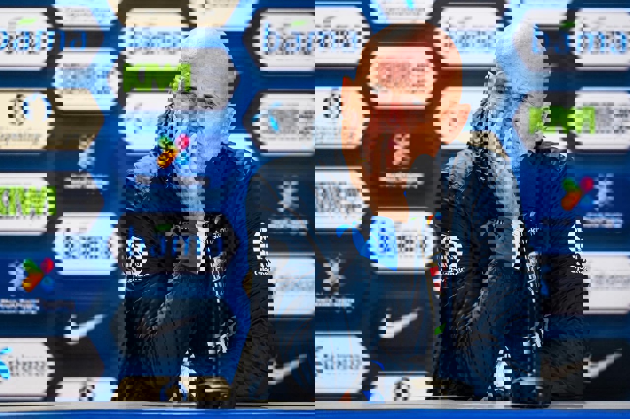2247352