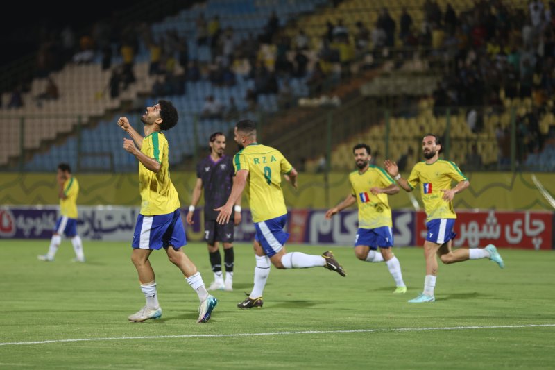 زنان آبادانی‌ها هم به ورزشگاه می‌روند