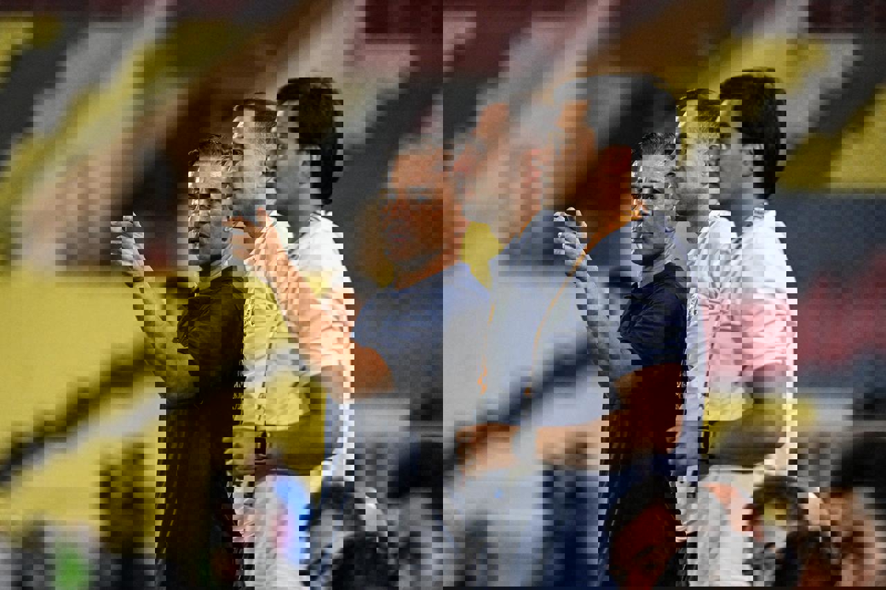 2247322