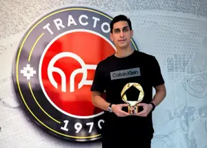 نادری: بازی پرسپولیس باعث قهرمانی ما شد!