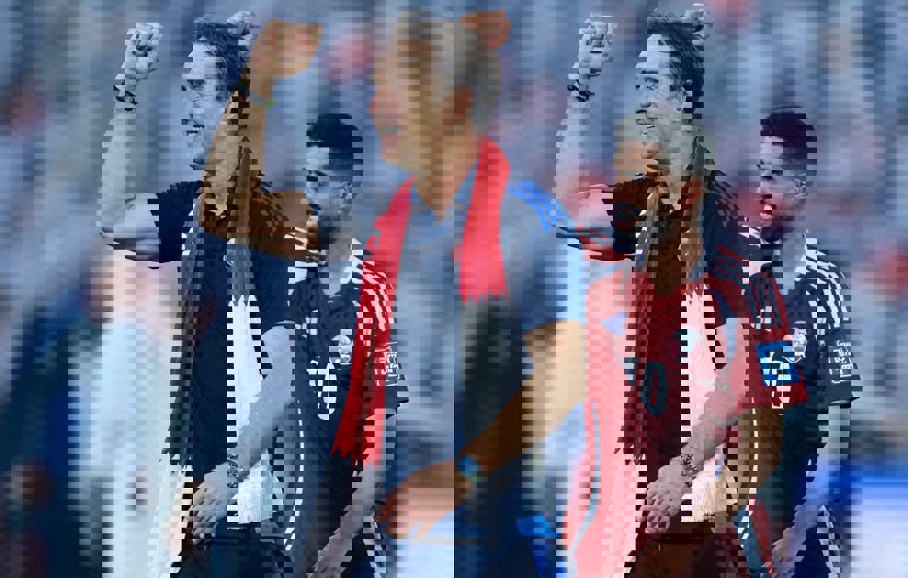 2247906