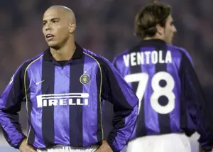 من و رونالدو برادریم، او خودش را پاپ میداند!