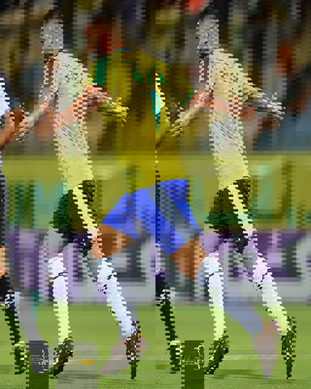 2247598