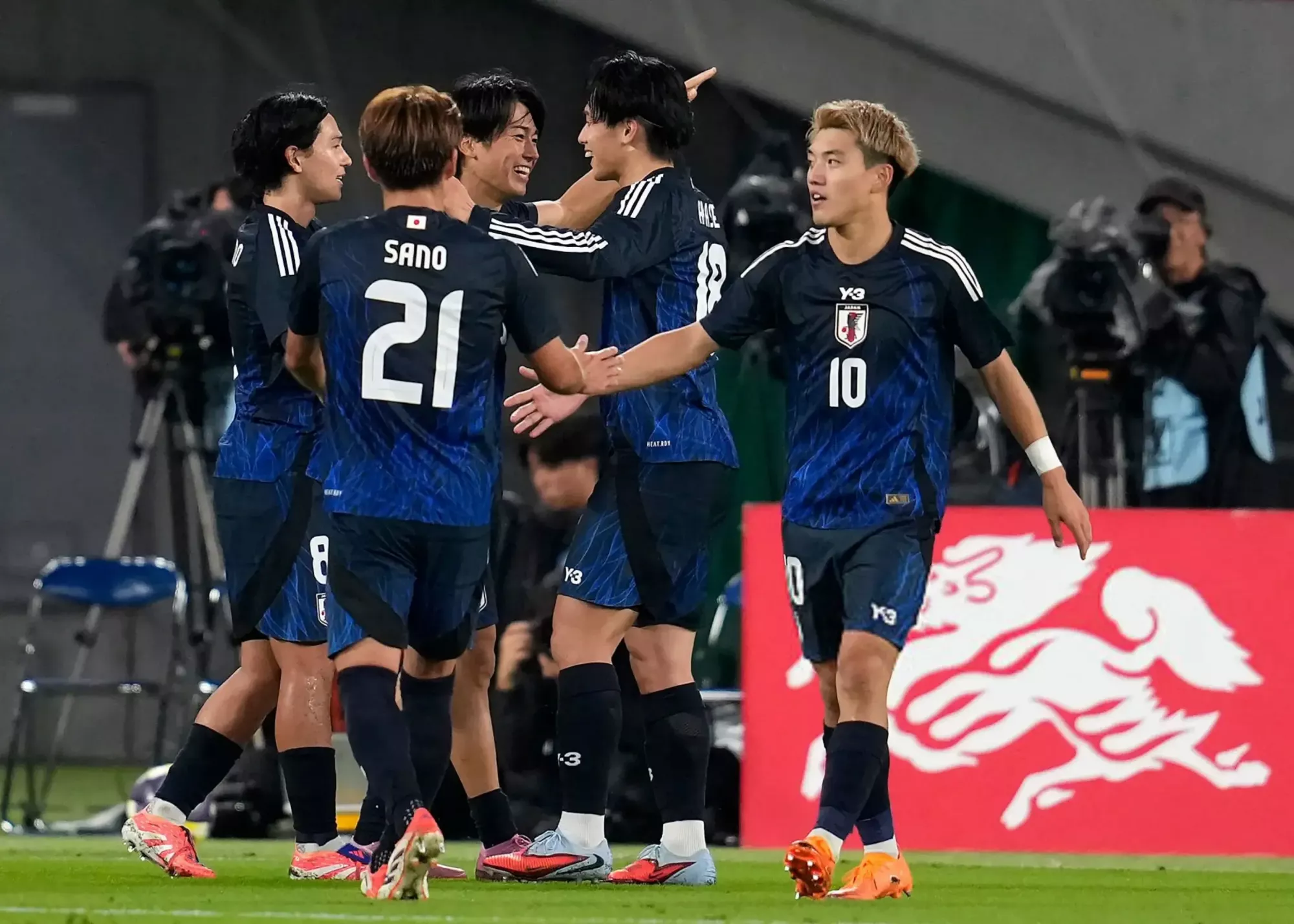 1400 کیلومتر مسافرت در دو کشور؛/ بدشانسی عجیب ژاپن در برنامه جام جهانی!