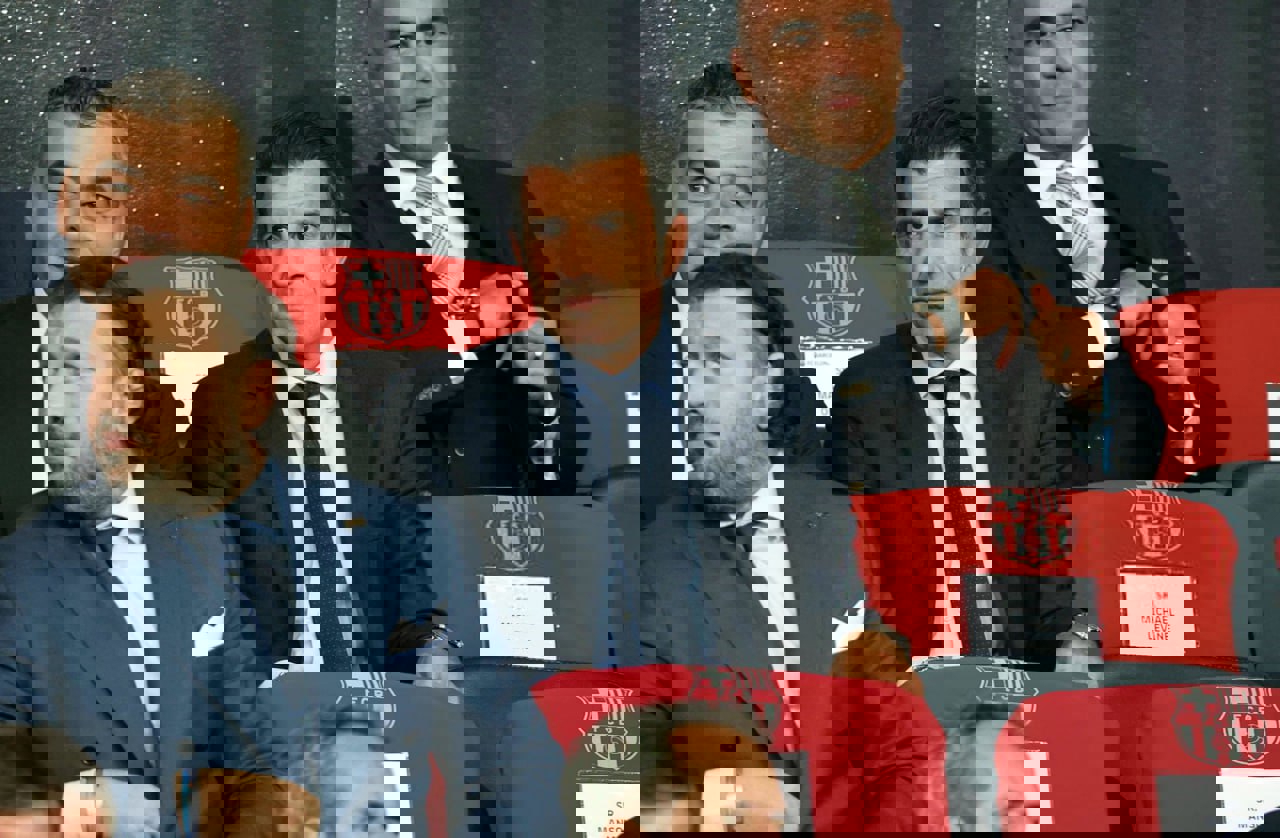 2247825