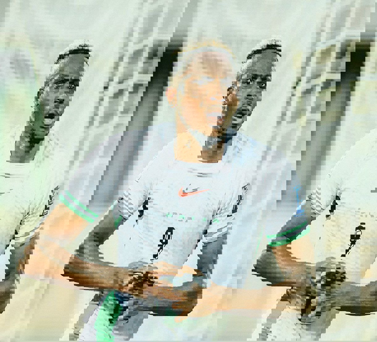 2247861