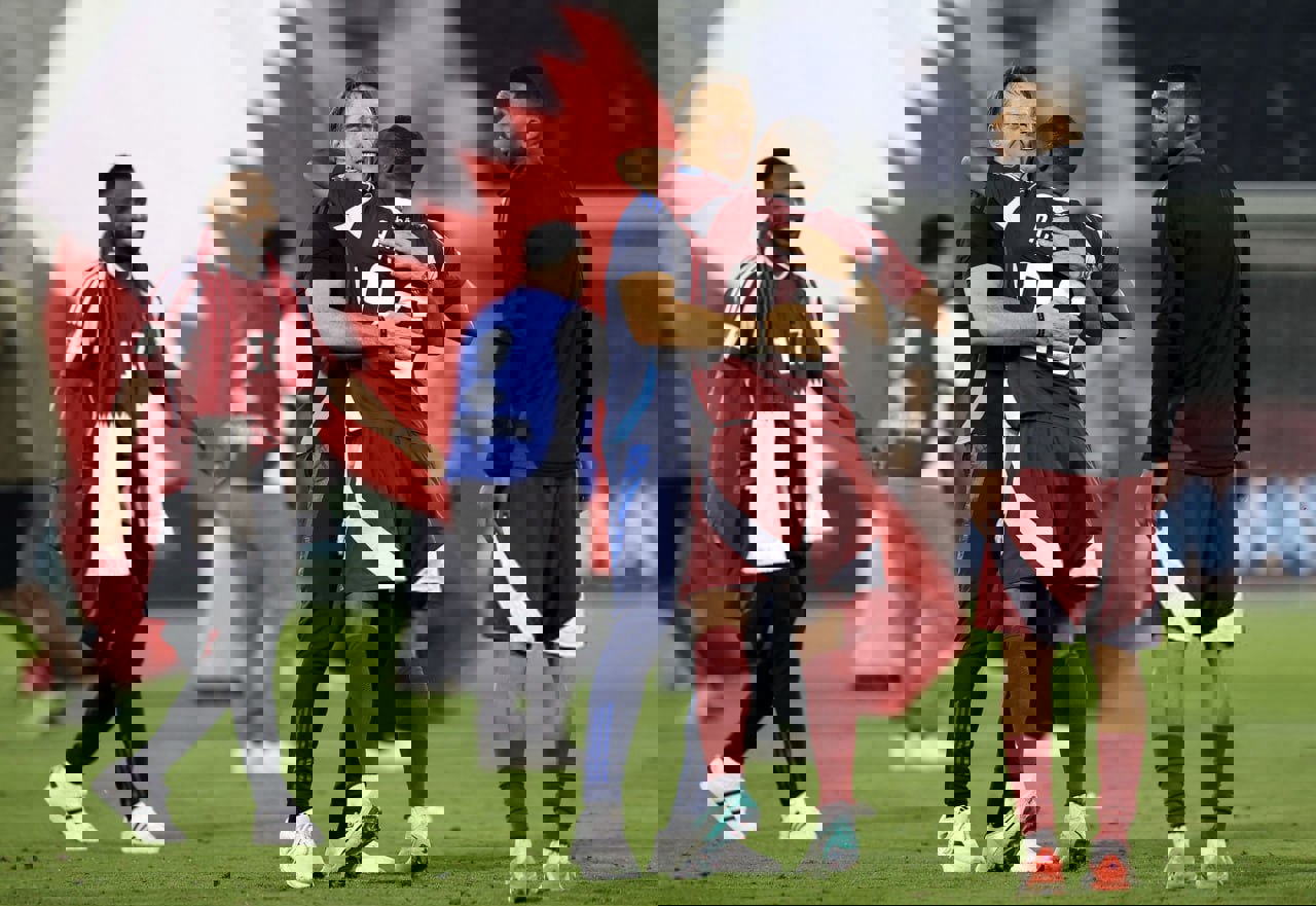 2247989