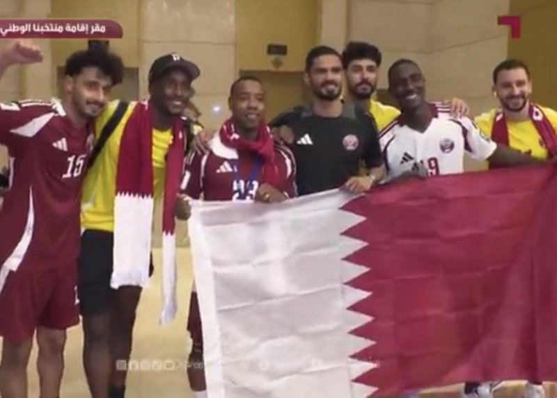 هواداران به هتل قطر حمله کردند (عکس)