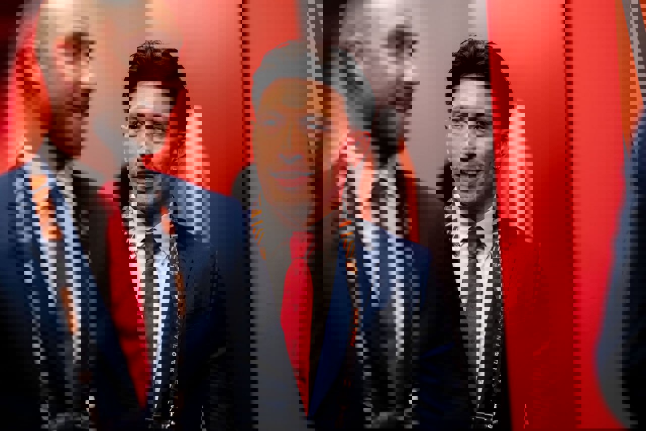 2248599