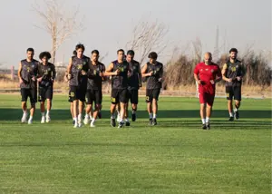 چهار غایب قطعی سپاهان مقابل آبی‌ها