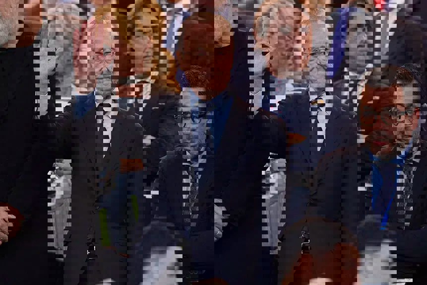 2248518