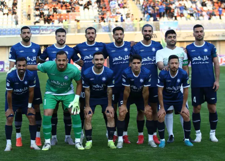 ترکیب گل‌گهر در روز نیمکت‌نشینی چند ستاره