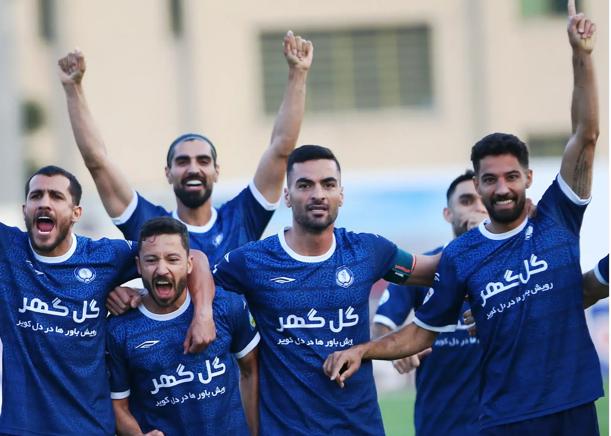 لیگ از بحران امتیاز در آمد!