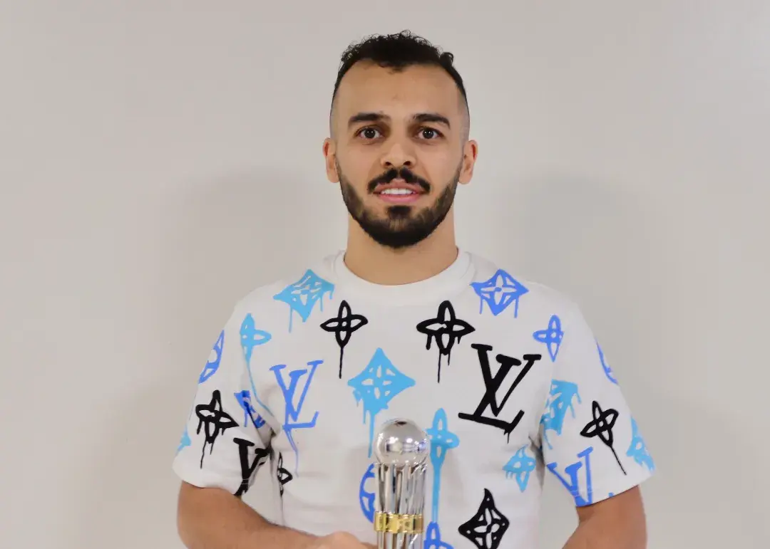 مرد سال فوتسال آسیا و همسرش (عکس)
