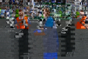 ستاره استقلال برای بازی با انگلیس احضار شد