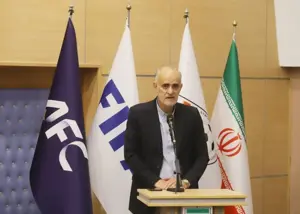 نبی: پوشیدن پیراهن تیم ملی مثل دفاع از خاک است