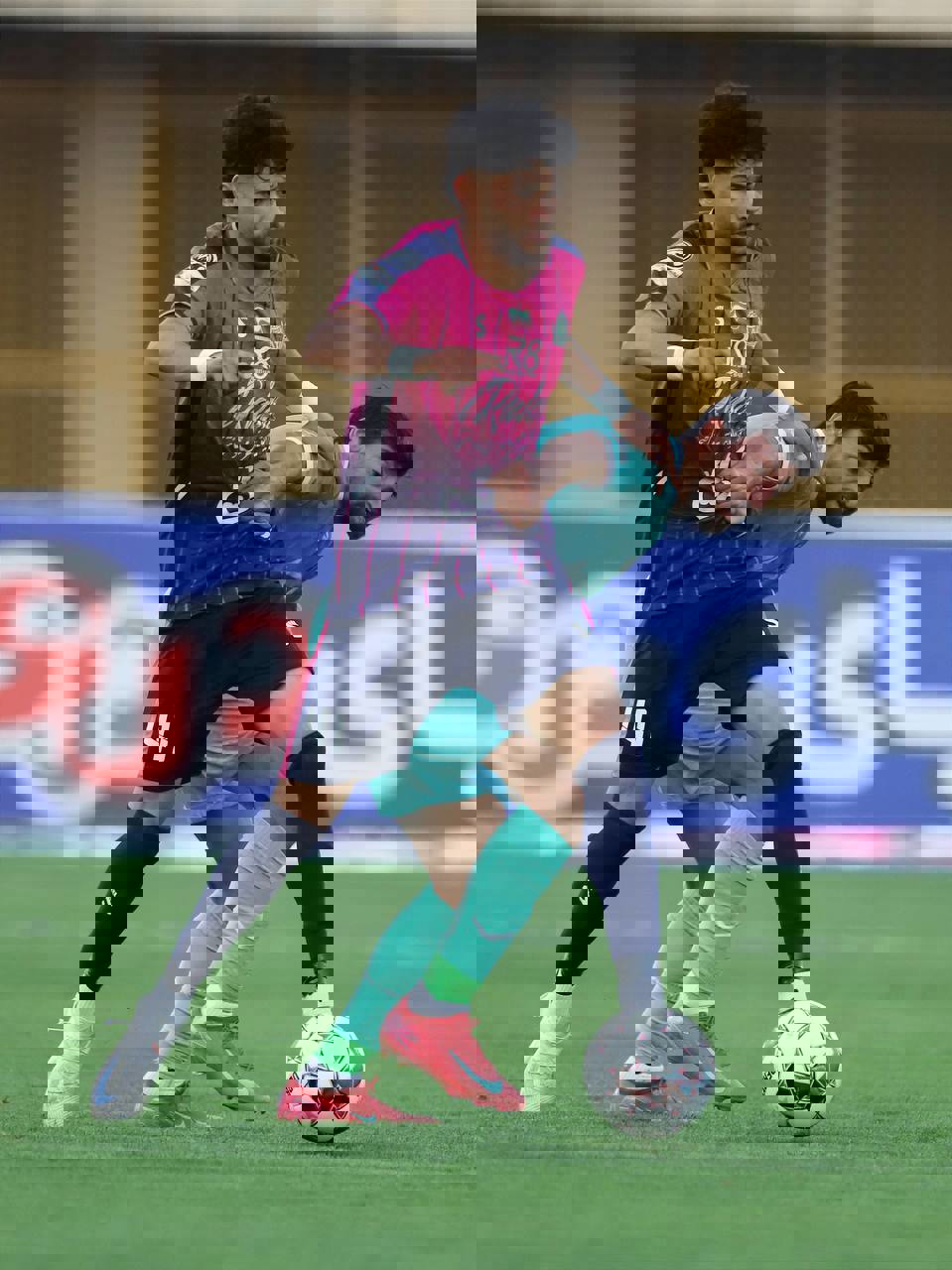 2249679