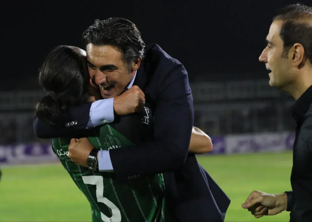 یک پیام صمیمی از خانه، پشت پرده شکست پرسپولیس