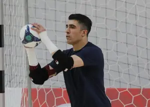 واکنش عجیب گلر ملی‌پوش به خط خوردن (عکس)