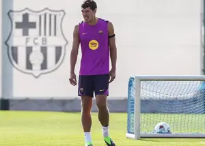 مدافع بارسا هم به لشگر مصدومان اضافه شد!