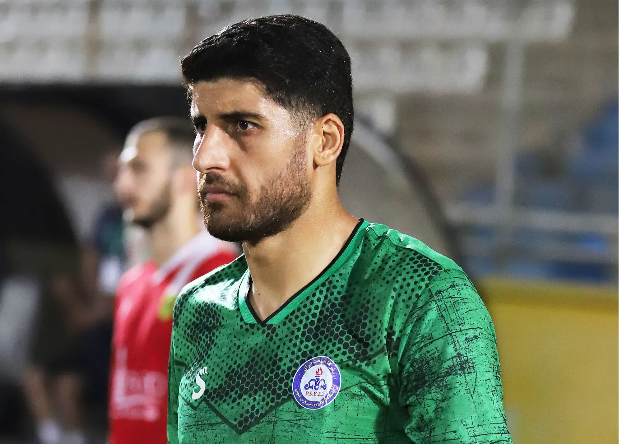 مرادیان مدعی جدی دستکش طلایی (عکس)