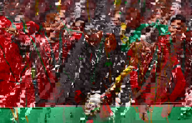 2249981