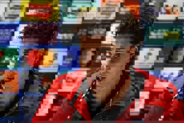 2250173