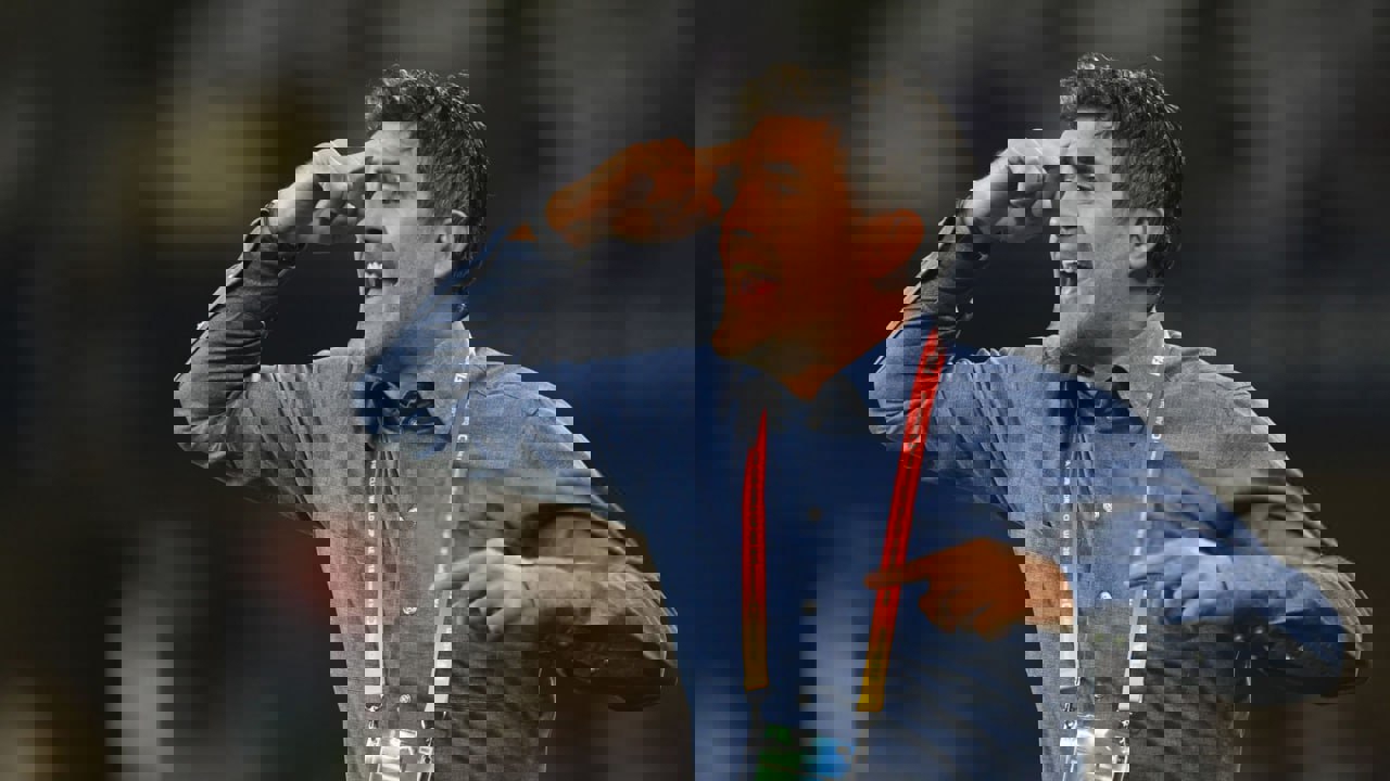 2250940