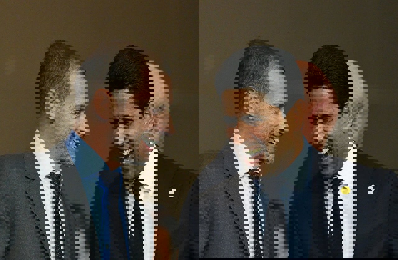 2250914