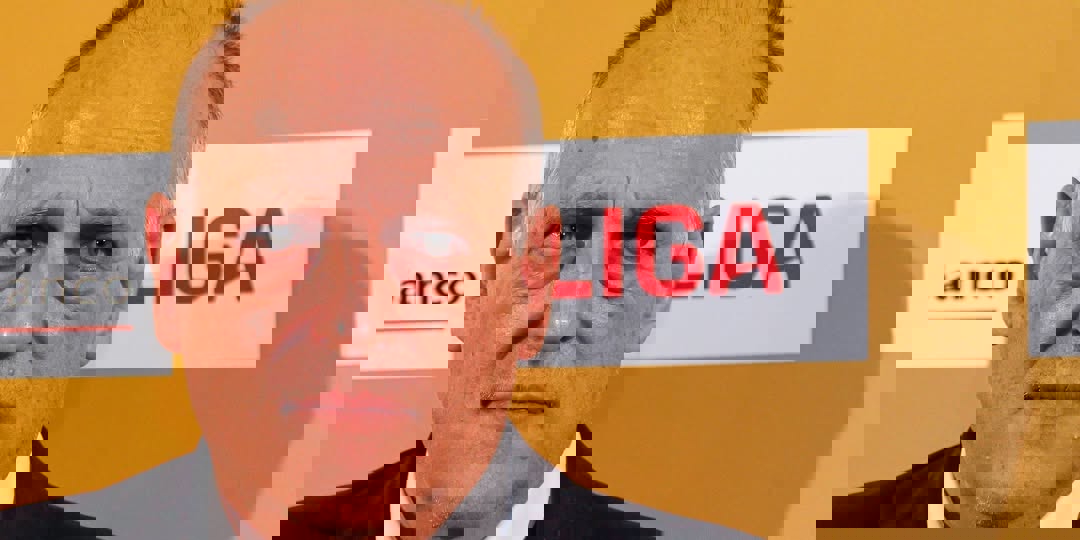 2250878