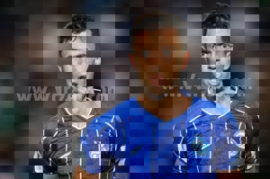 چالش آسانی با بادکنکی به رنگ مشکوک (عکس)