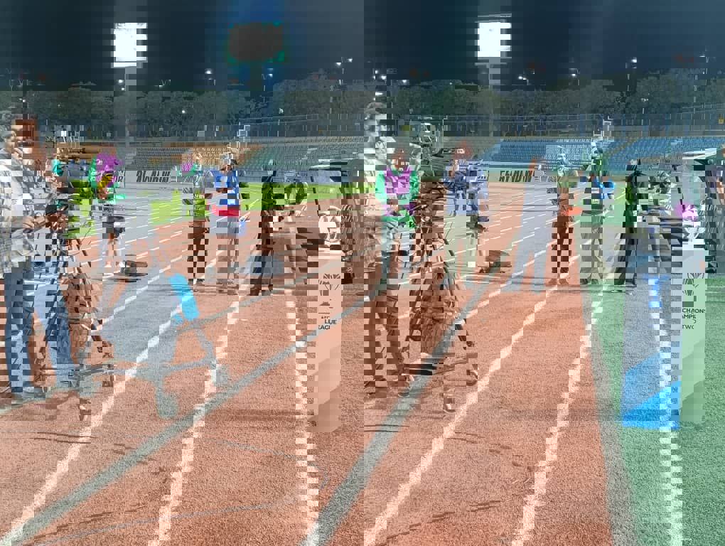2250838
