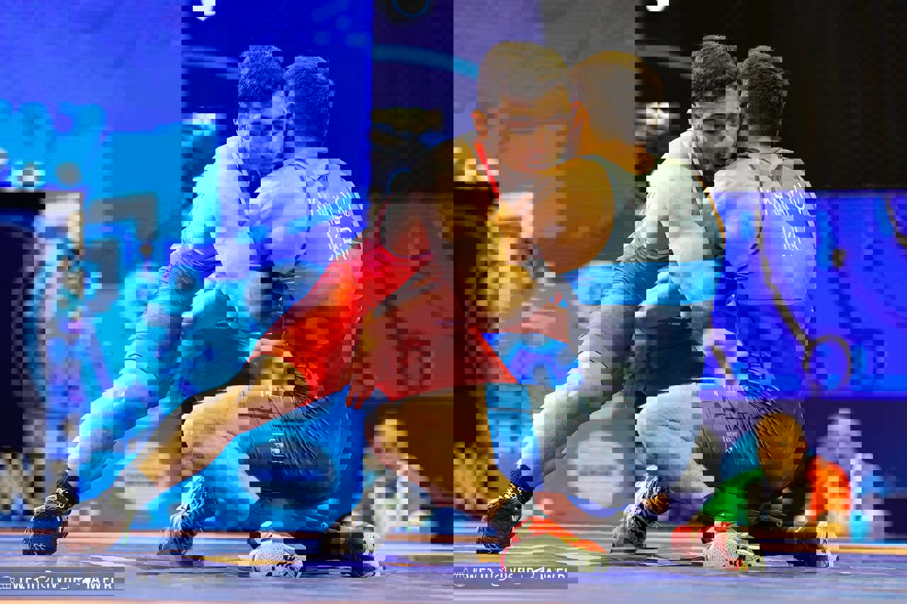 2250867
