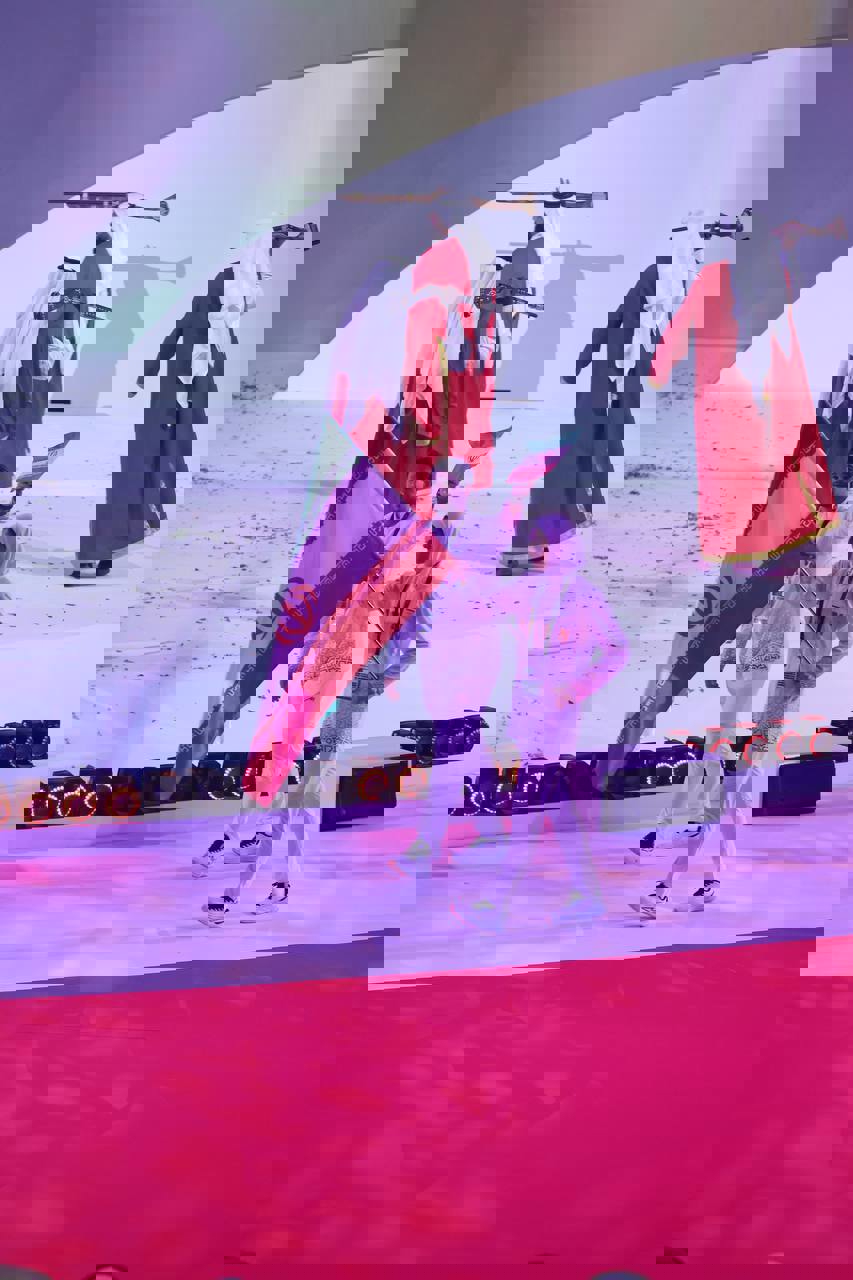 2250872