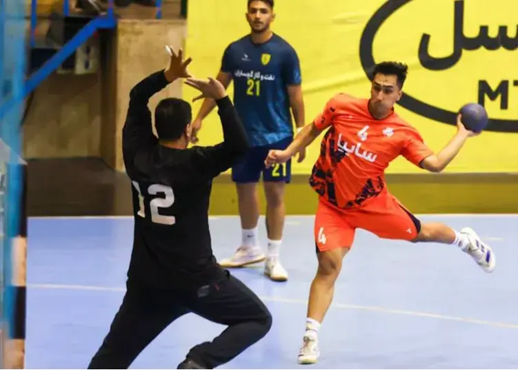 سبقت از رقبا در اصفهان: سایپا صدرنشین‌ شد
