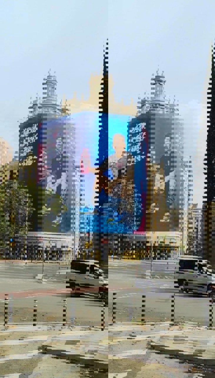 2250893
