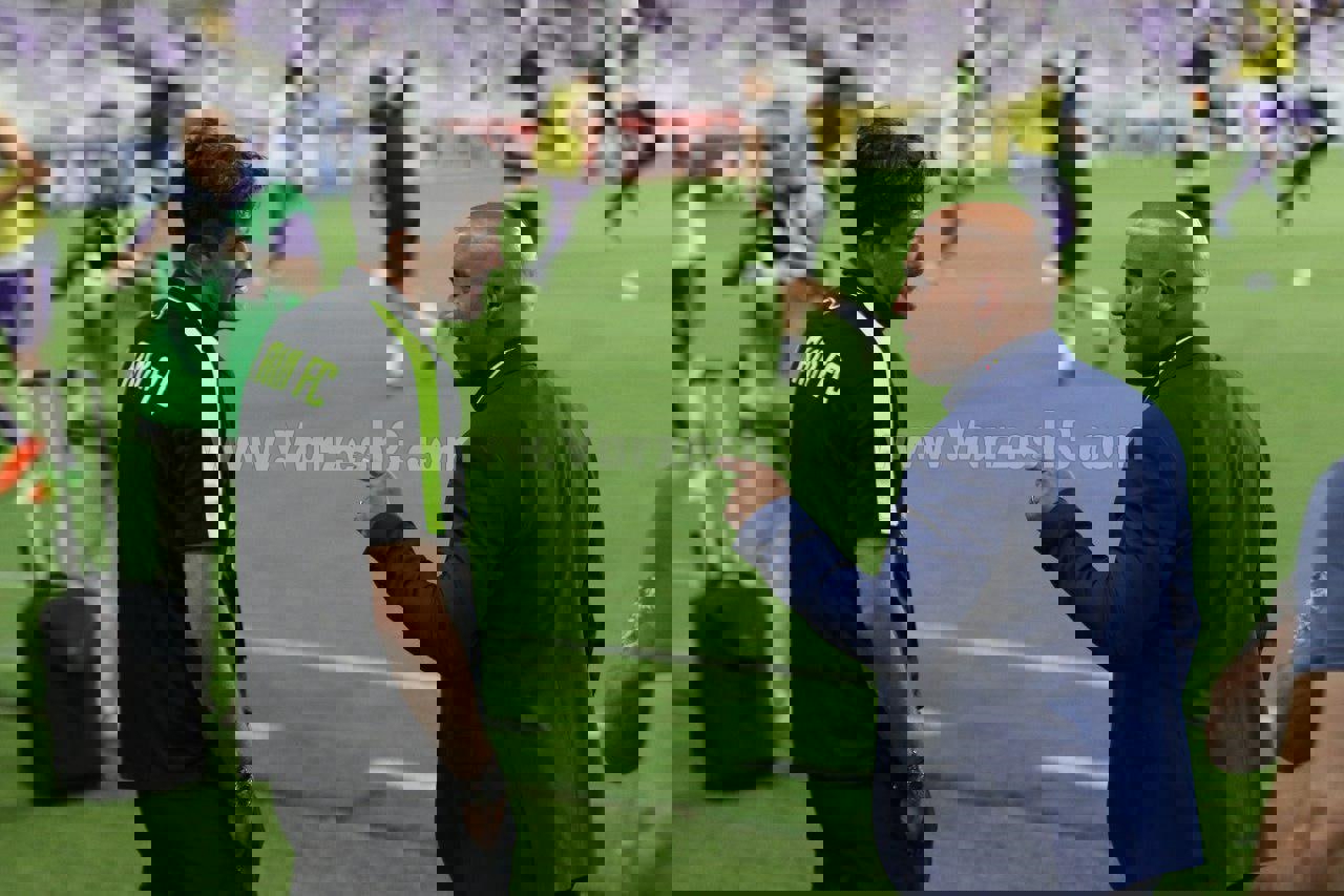 2250972