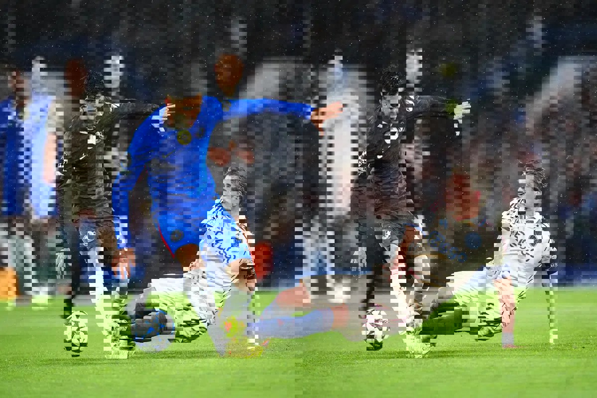 2251015