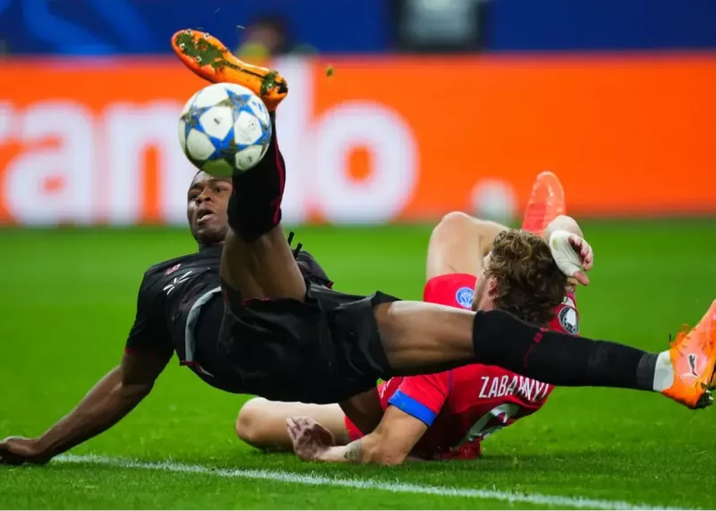 لورکوزن حیثیت بوندسلیگا را برد!