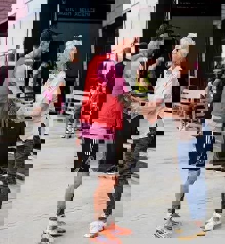2251182