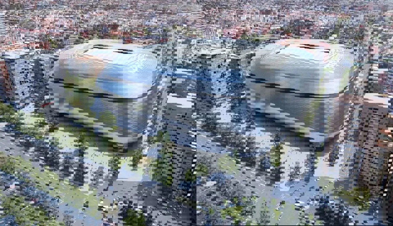 2251258