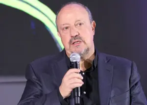 قرارداد رکوردشکن: بنیتز سرمربی پاناتینایکوس شد