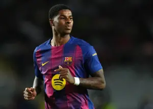 تردید ستاره بارسا: هم مسی بهترین است هم رونالدو!