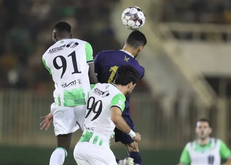 چادرملو 2 - خیبر 1: سری بالاتر از سرها