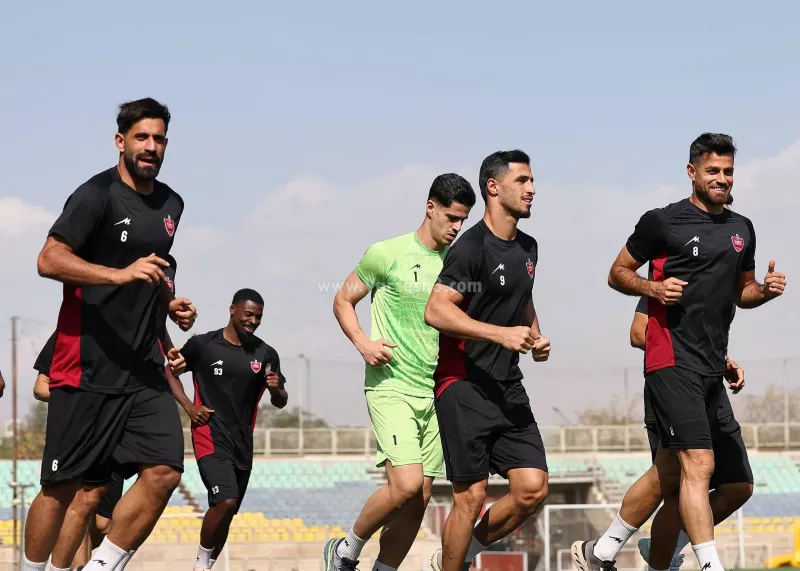 صف طولانی در پرسپولیس برای رسیدن به جام جهانی!
