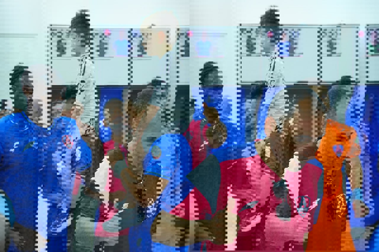 2251686