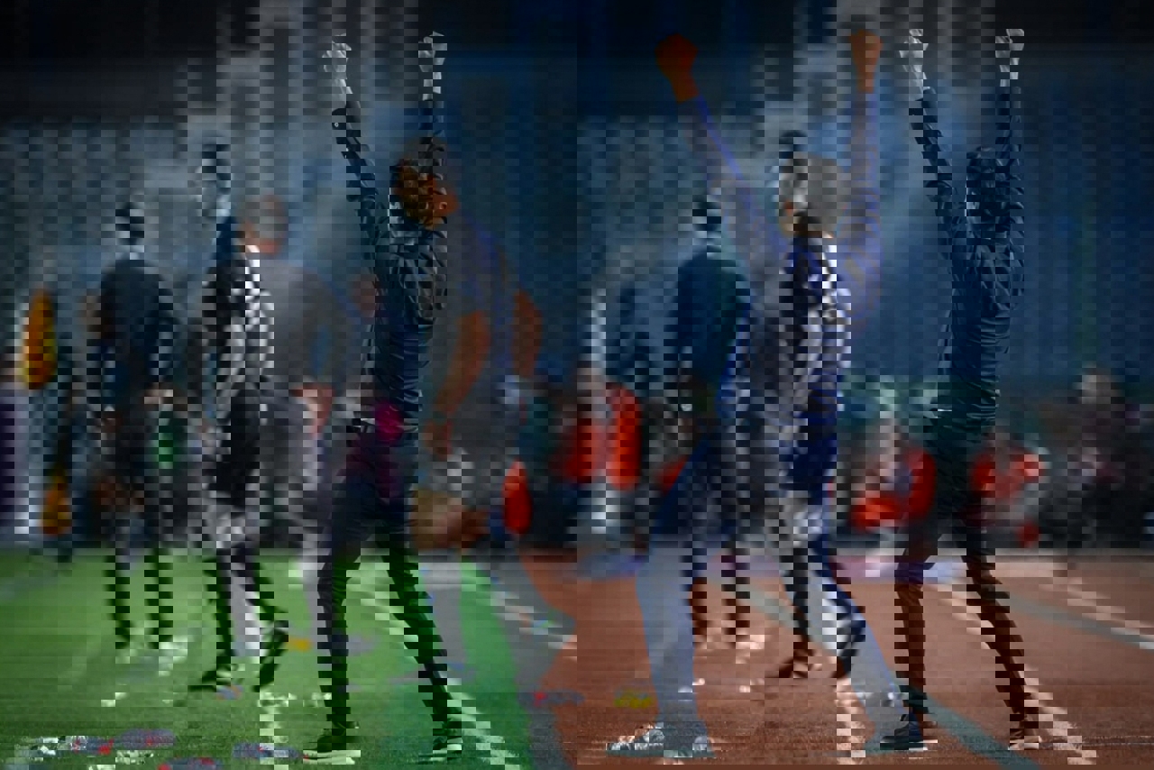 2251739