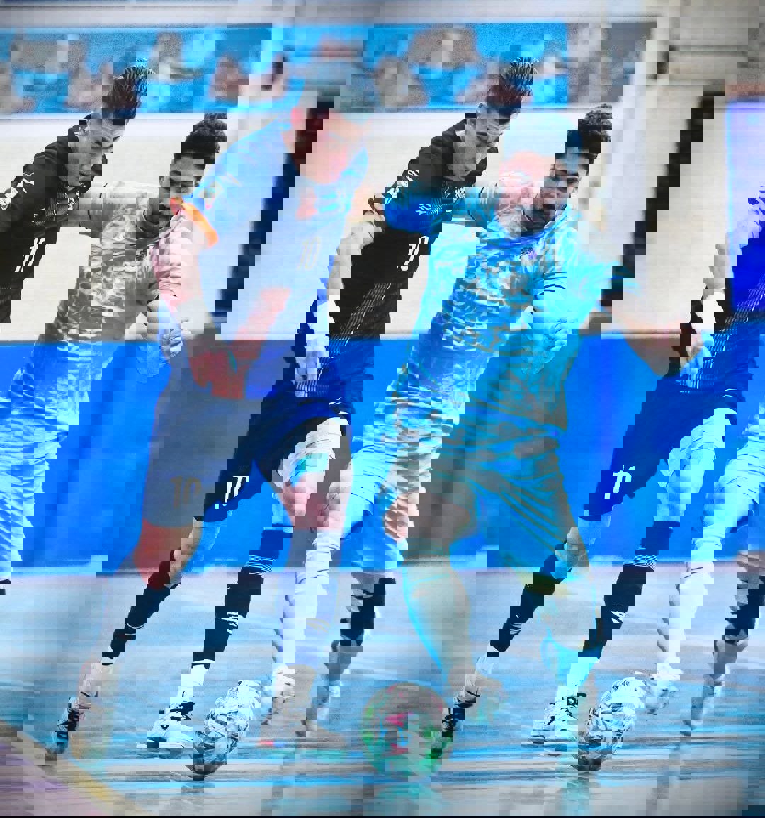 2251930