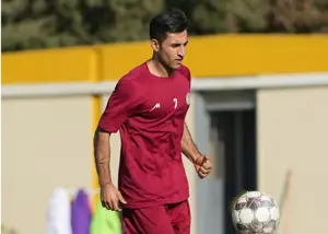 کاپیتان فجر آماده مصاف با استقلال